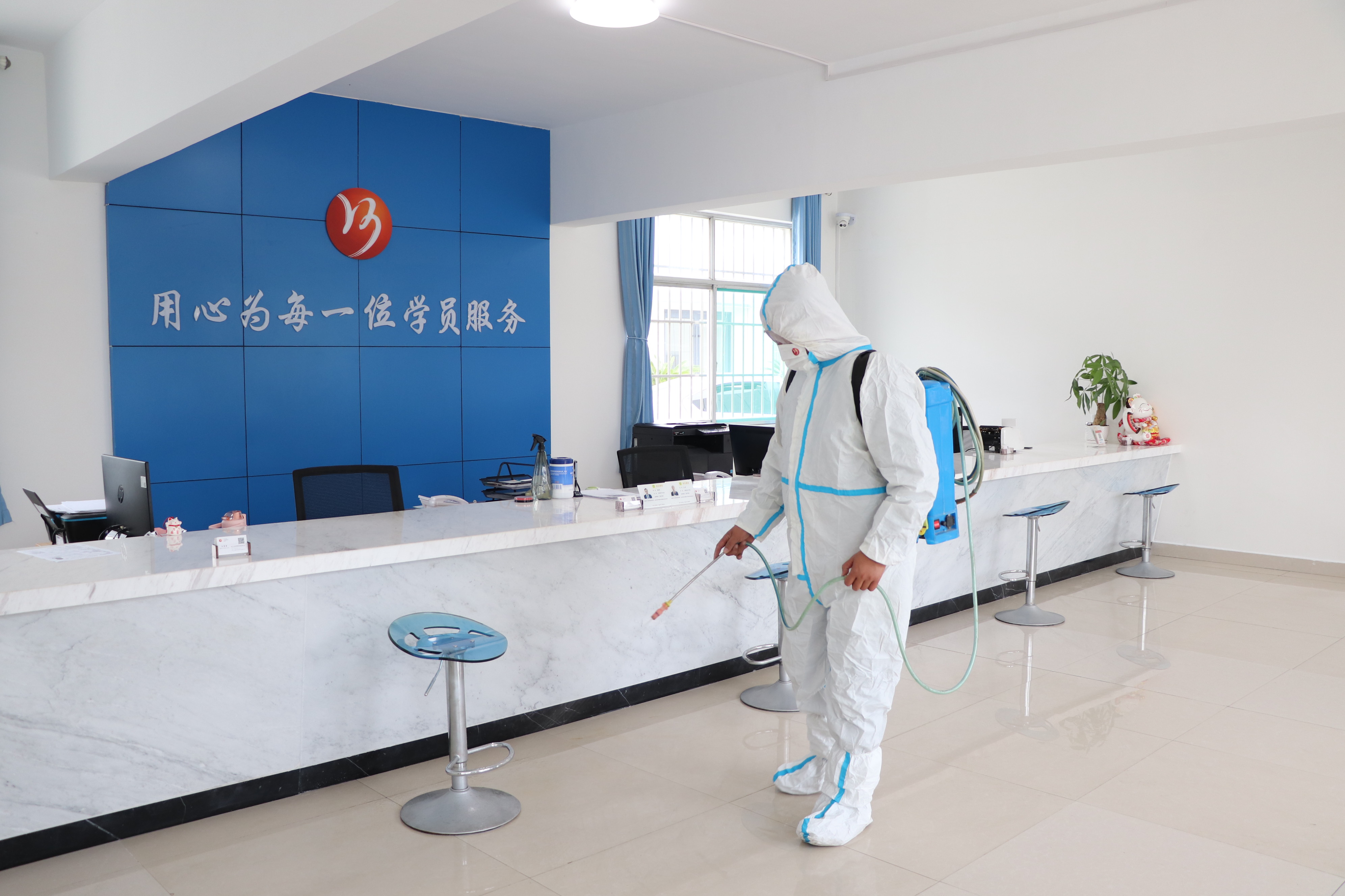 【濟(jì)寧大運(yùn)河駕?！恳咔楦叻?眾志成城 共渡難關(guān)(圖10)