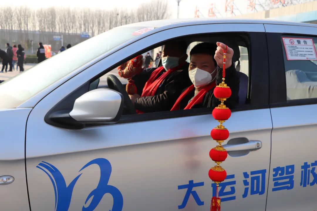【濟(jì)寧大運(yùn)河駕?！啃∧甑?| 濃濃年味起，祝您歲歲安(圖3)