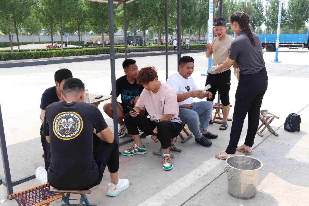 【濟寧大運河駕?！垦籽紫娜账颓鍥?，用心服務(wù)沁人心！(圖9)