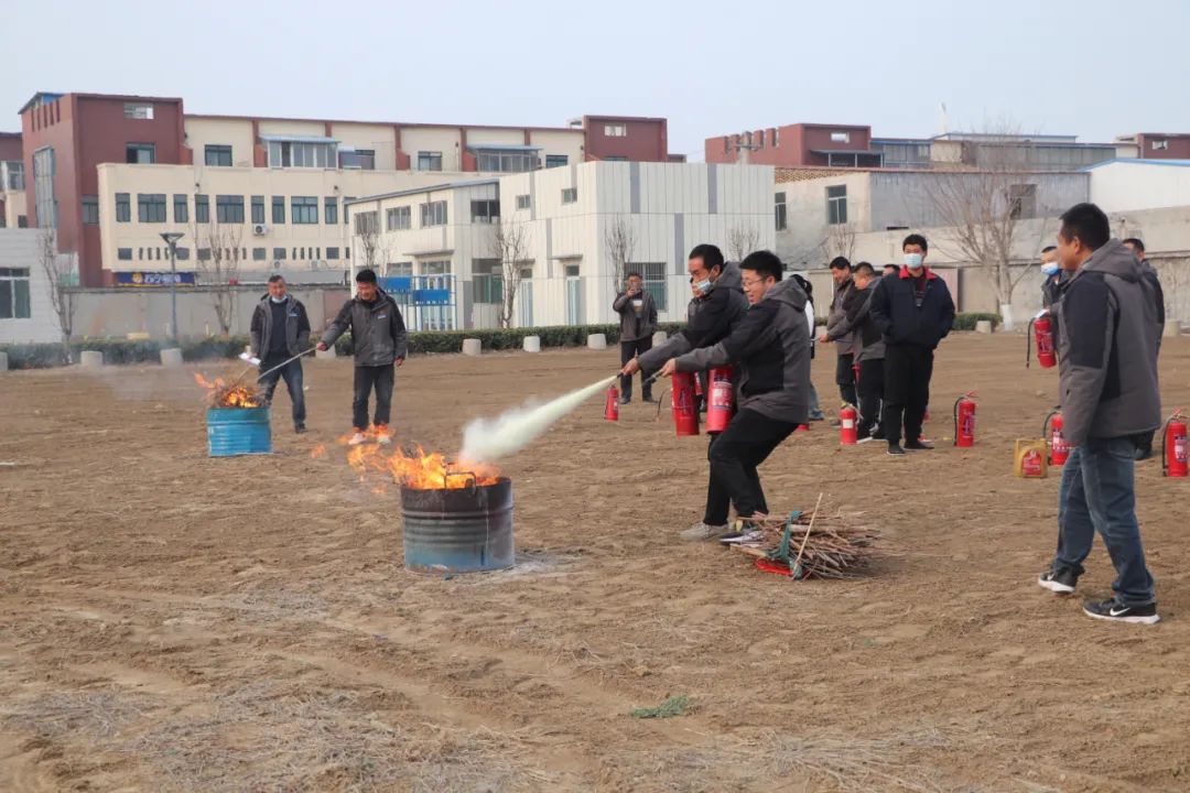 【濟(jì)寧大運(yùn)河駕?！?024春季消防安全演練活動(dòng)順利開(kāi)展！(圖5)