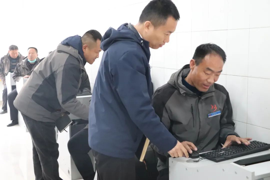 【濟(jì)寧大運河駕校】“育人先強己”，理論知識大練兵！(圖9)