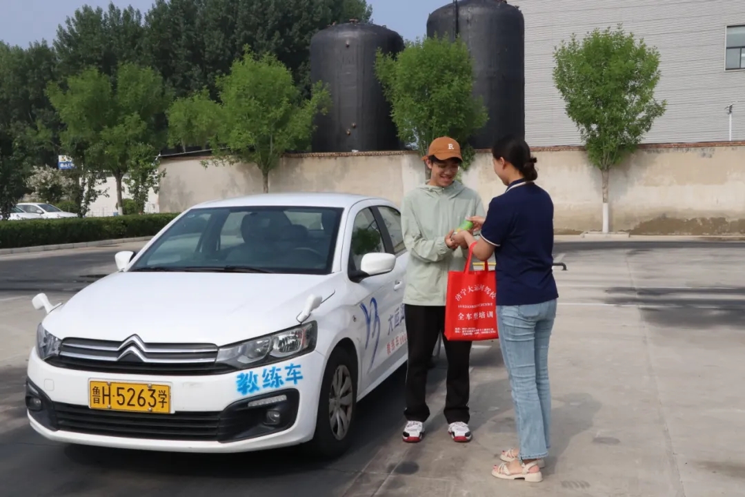 【濟(jì)寧大運(yùn)河駕?！肯娜账颓鍥?，樂享暑期學(xué)車之旅(圖4)