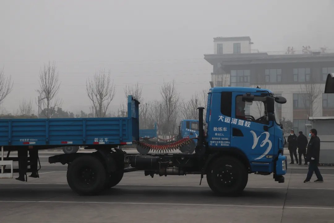【溫馨提示】大霧天氣行車注意事項要牢記！(圖4)